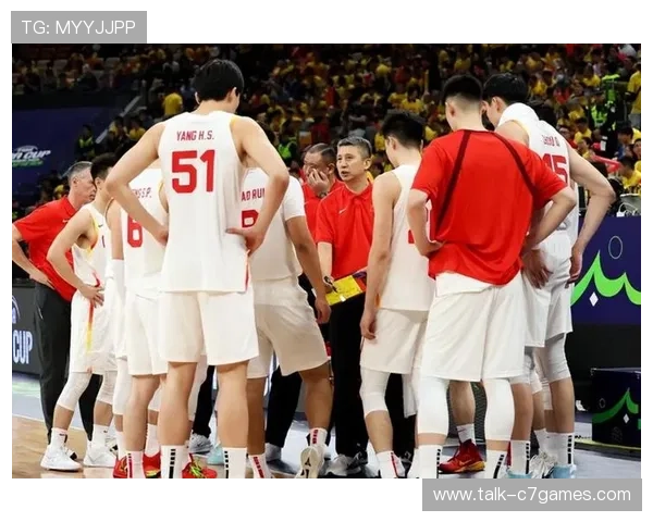 中国男篮在亚洲赛场展现新阵容实力冲击冠军荣耀